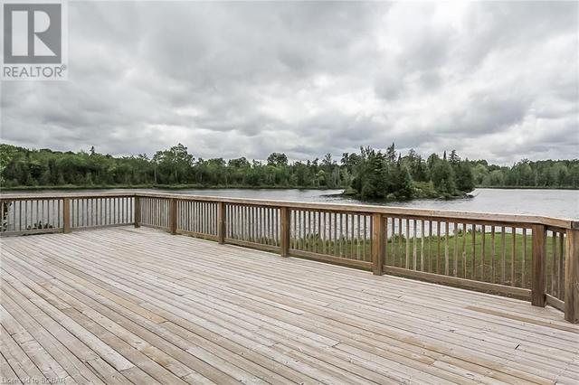 122 Lake Drive, House detached with 4 bedrooms, 2 bathrooms and null parking in West Grey ON | Image 6