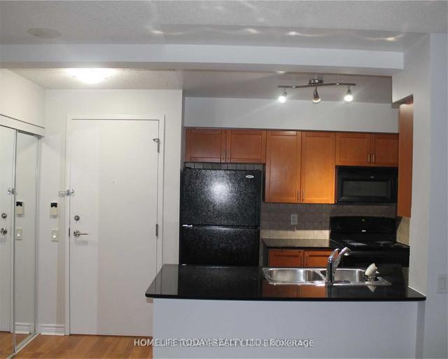 906 - 83 Borough Dr, Condo with 2 bedrooms, 2 bathrooms and 1 parking in Toronto ON | Image 1