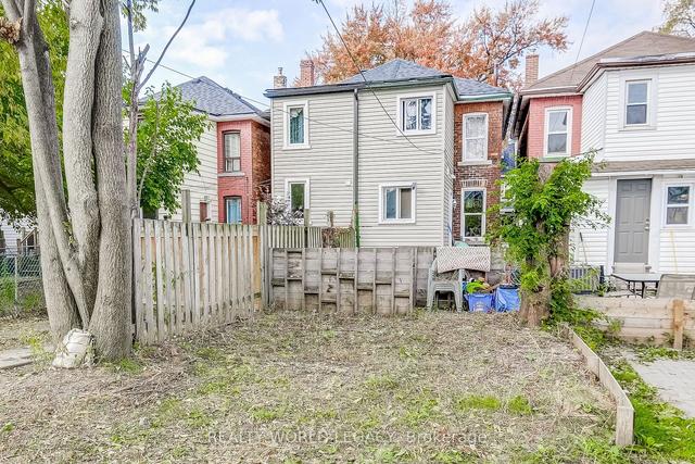 108 Gibson Ave, House semidetached with 3 bedrooms, 2 bathrooms and 1 parking in Hamilton ON | Image 18