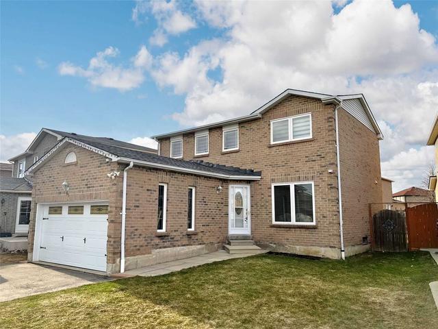 93 Cherrytree Dr, House detached with 3 bedrooms, 4 bathrooms and 6 parking in Brampton ON | Image 1