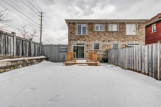 5536 Fudge Terr, House semidetached with 3 bedrooms, 3 bathrooms and 2 parking in Mississauga ON | Image 33
