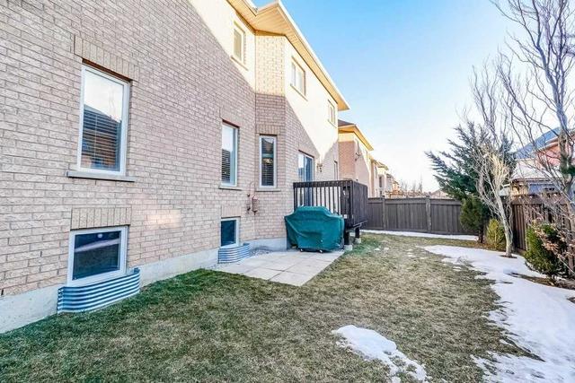 77 Foresta Dr, House detached with 4 bedrooms, 4 bathrooms and 6 parking in Vaughan ON | Image 27