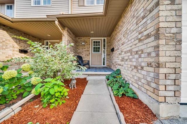 13 - 31 Schroder Cres, Townhouse with 3 bedrooms, 3 bathrooms and 2 parking in Guelph ON | Image 34