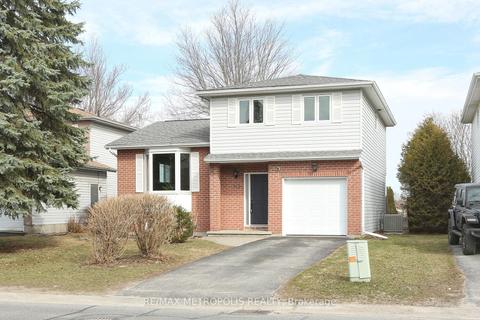 812 Cataraqui Woods Dr, House detached with 3 bedrooms, 3 bathrooms and 3 parking in Kingston ON | Card Image