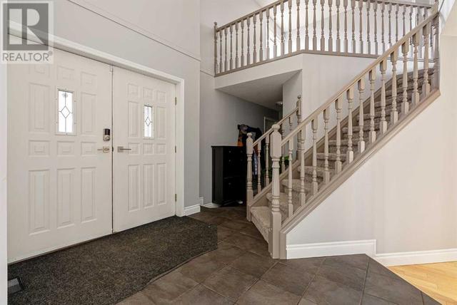 269 Ball Place, House detached with 4 bedrooms, 3 bathrooms and 5 parking in Wood Buffalo AB | Image 4
