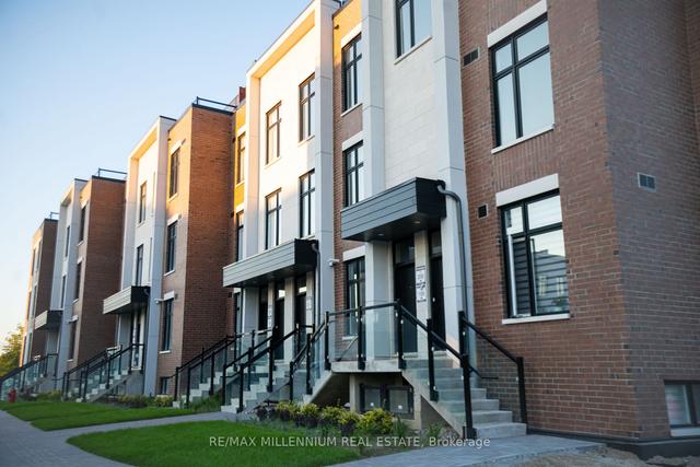 u208 - 9560 Islington Ave, Townhouse with 3 bedrooms, 2 bathrooms and 1 parking in Vaughan ON | Image 12