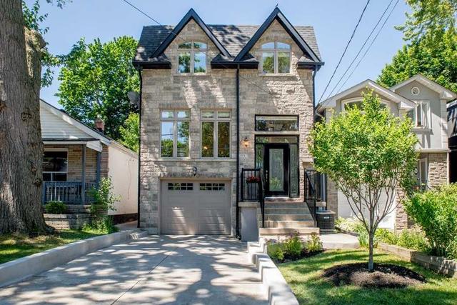 214 Chisholm Ave, House detached with 3 bedrooms, 4 bathrooms and 2 parking in Toronto ON | Image 1