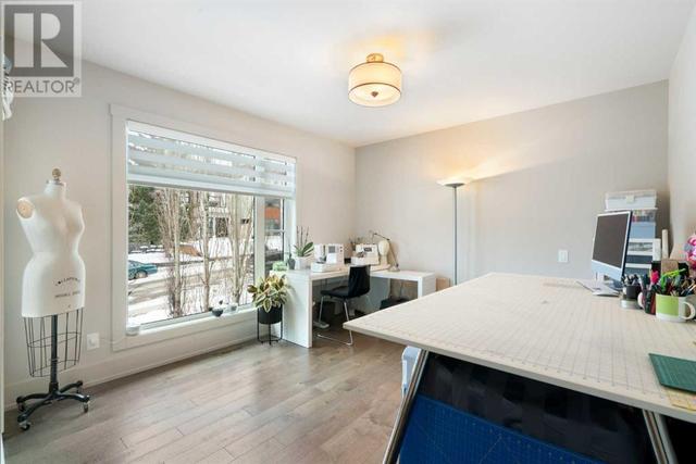 2012 29 Avenue Sw, House detached with 5 bedrooms, 5 bathrooms and 3 parking in Calgary AB | Image 21