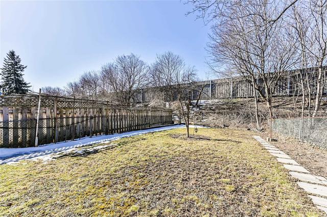 56 Muirhead Rd, House attached with 4 bedrooms, 4 bathrooms and 3 parking in Toronto ON | Image 28
