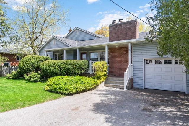 21 Wexford Blvd, House detached with 3 bedrooms, 2 bathrooms and 7 parking in Toronto ON | Image 32