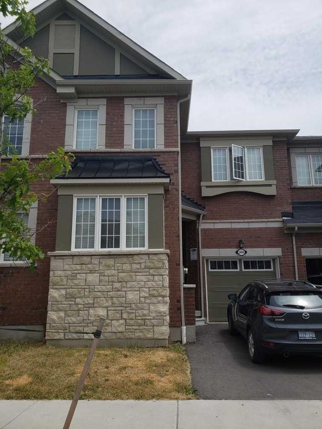2444 Moonlight Cres, House attached with 3 bedrooms, 3 bathrooms and 2 parking in Pickering ON | Image 15
