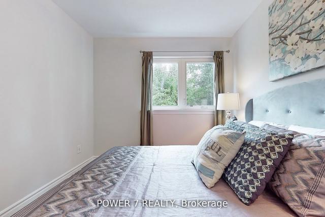 3 Fleetwell Crt S, House detached with 3 bedrooms, 3 bathrooms and 8 parking in Toronto ON | Image 15