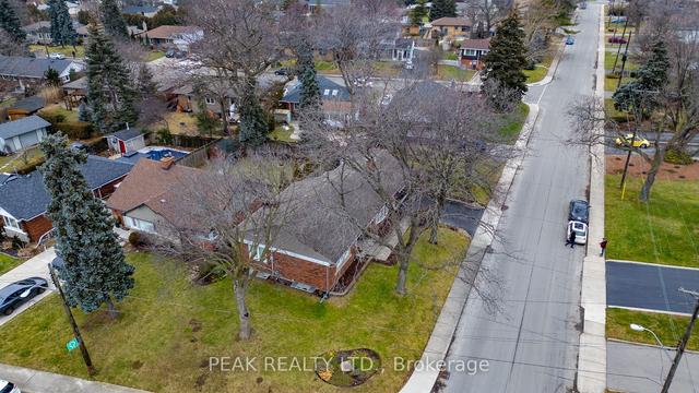 50 Edgewood Ave, House detached with 3 bedrooms, 2 bathrooms and 4 parking in Hamilton ON | Image 28