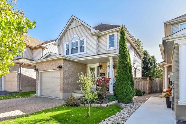 91 Kroeger Cres, House detached with 3 bedrooms, 4 bathrooms and 3 parking in Cambridge ON | Image 1