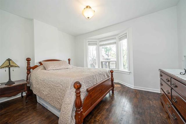 49 Gillespie Ave, House semidetached with 3 bedrooms, 2 bathrooms and 0 parking in Toronto ON | Image 3