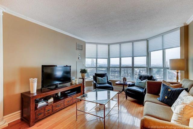 604 - 11 Thorncliffe Park Dr, Condo with 2 bedrooms, 2 bathrooms and 1 parking in Toronto ON | Image 19