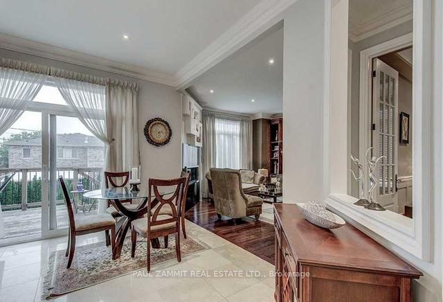 90 Grandview Ave, House detached with 4 bedrooms, 5 bathrooms and 9 parking in Markham ON | Image 2