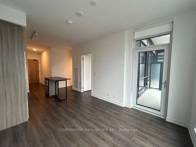 705 - 7950 Bathurst St, Condo with 1 bedrooms, 1 bathrooms and 1 parking in Vaughan ON | Image 4
