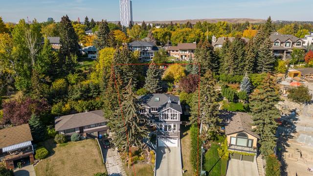 12 Hawthorne Crescent Nw, House detached with 4 bedrooms, 4 bathrooms and 4 parking in Calgary AB | Image 40