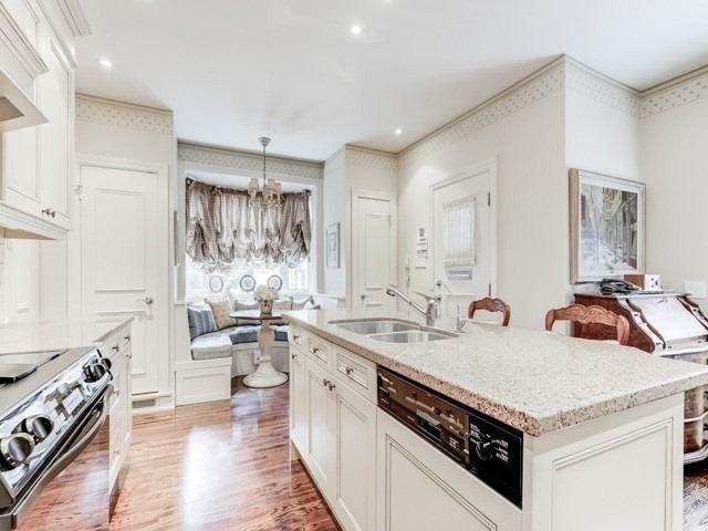 167 Coldstream Ave, House detached with 4 bedrooms, 5 bathrooms and 6 parking in Toronto ON | Image 5