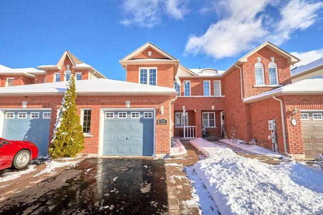 135 Pringle Dr, House attached with 3 bedrooms, 3 bathrooms and 3 parking in Barrie ON | Image 1
