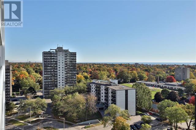 1209 - 55 Speers Road, House attached with 2 bedrooms, 2 bathrooms and 1 parking in Oakville ON | Image 14