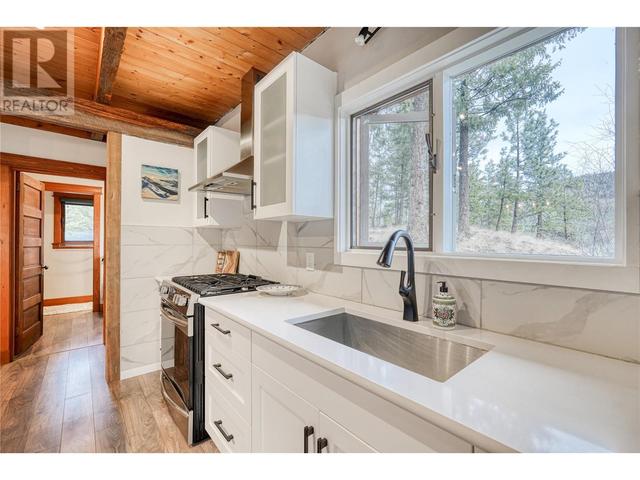 8089 Princeton Summerland Road, House detached with 3 bedrooms, 2 bathrooms and 3 parking in Okanagan Similkameen F BC | Image 33