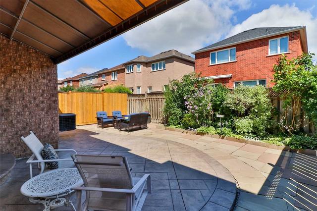 88 Amparo Dr, House detached with 3 bedrooms, 3 bathrooms and 2 parking in Vaughan ON | Image 30