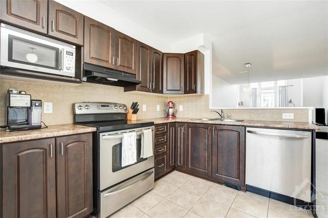 305 Galston Private, House attached with 2 bedrooms, 2 bathrooms and 1 parking in Ottawa ON | Image 15
