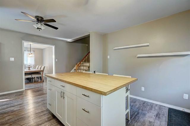 36 Engel Cres, House detached with 3 bedrooms, 2 bathrooms and 3 parking in Barrie ON | Image 6