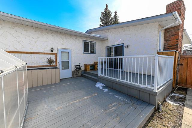 9914 75 Avenue, House detached with 5 bedrooms, 2 bathrooms and 3 parking in Greenview No. 16 AB | Image 34