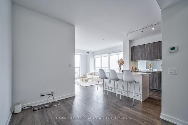 1604 - 609 Avenue Rd, Condo with 2 bedrooms, 2 bathrooms and 1 parking in Toronto ON | Image 31