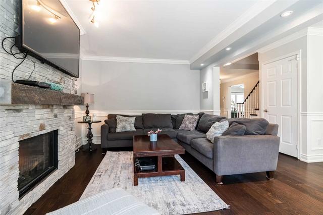 2402 Butternut Cres, House detached with 4 bedrooms, 3 bathrooms and 6 parking in Burlington ON | Image 13