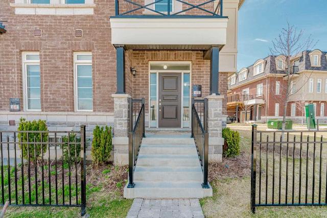 19 Gilford St, House attached with 3 bedrooms, 4 bathrooms and 2 parking in Brampton ON | Image 33