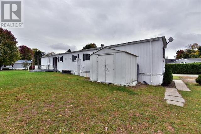 118 Hutt Road, House detached with 2 bedrooms, 1 bathrooms and 2 parking in Augusta ON | Image 20