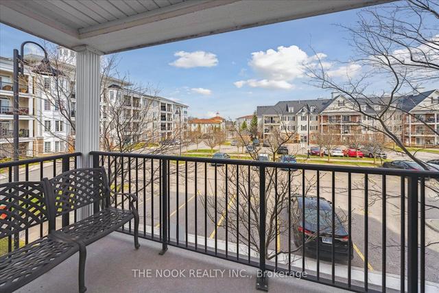201 - 75 Shipway Ave, Condo with 2 bedrooms, 1 bathrooms and 2 parking in Clarington ON | Image 10