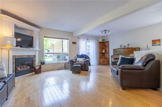 15 Ginger Court, House detached with 3 bedrooms, 1 bathrooms and 4 parking in Guelph ON | Image 7