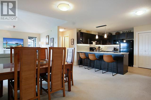 412 - 1093 Sunset Drive, Condo with 3 bedrooms, 2 bathrooms and 1 parking in Kelowna BC | Image 13