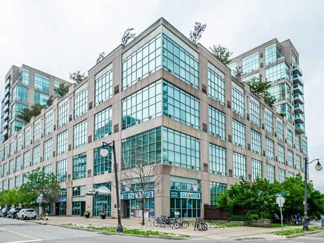 105 - 300 Manitoba St N, Condo with 2 bedrooms, 3 bathrooms and 2 parking in Toronto ON | Image 1