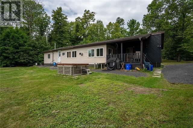 294 Whippoorwill, Home with 3 bedrooms, 2 bathrooms and null parking in French River ON | Image 23