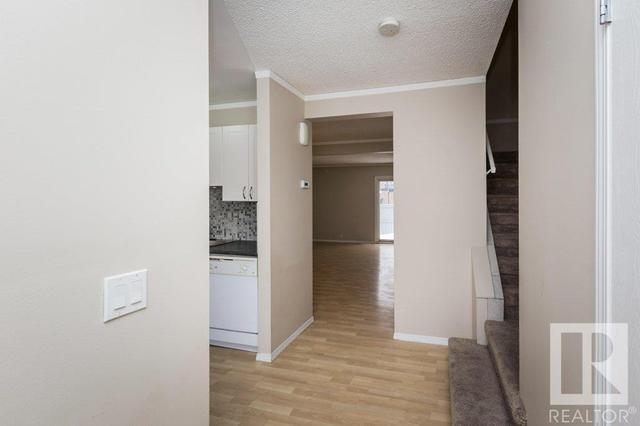 8 - 2030 Brentwood Bv, House attached with 3 bedrooms, 1 bathrooms and 2 parking in Edmonton AB | Image 4