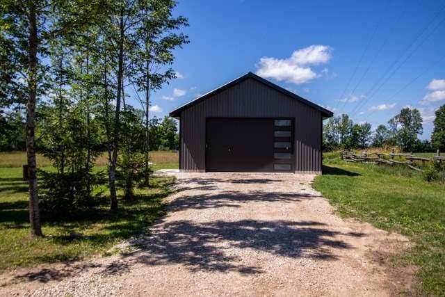 475172 Townsend Lake Rd, House detached with 3 bedrooms, 2 bathrooms and 10 parking in West Grey ON | Image 26