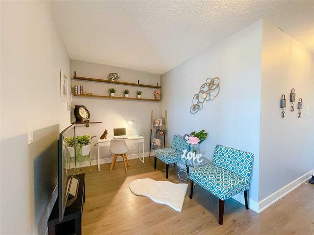 725 - 99 The Donway W, Condo with 1 bedrooms, 2 bathrooms and 1 parking in Toronto ON | Image 11