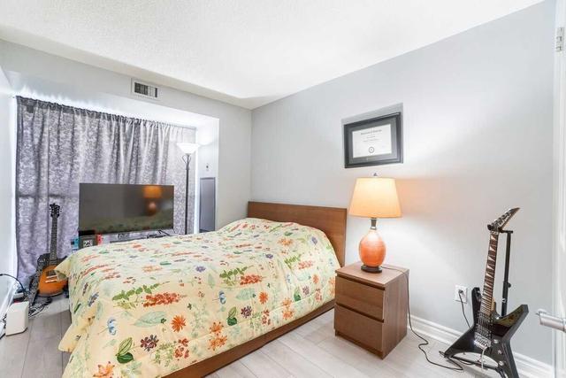1807 - 4470 Tucana Crt, Condo with 2 bedrooms, 2 bathrooms and 1 parking in Mississauga ON | Image 9