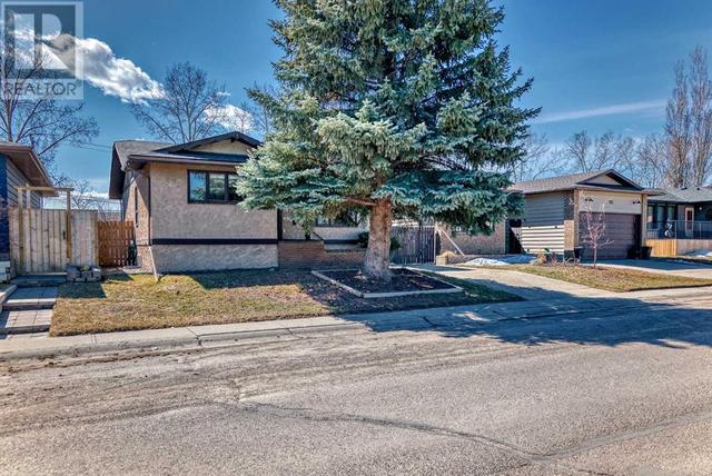 801 10 Avenue Se, House detached with 4 bedrooms, 2 bathrooms and 4 parking in High River AB | Image 50