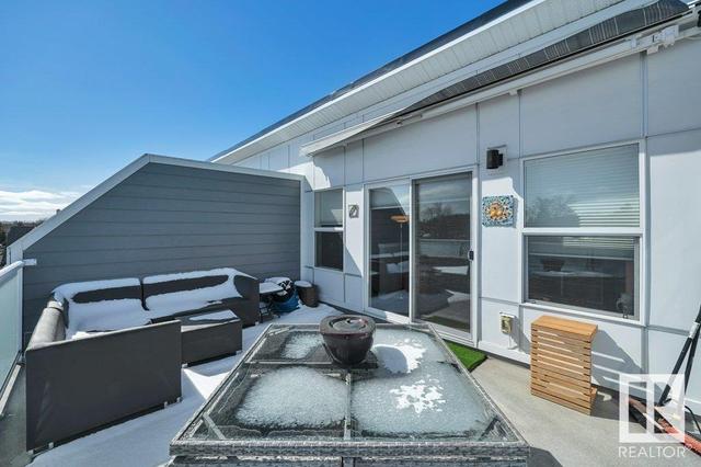10417 79 St Nw, House semidetached with 4 bedrooms, 3 bathrooms and null parking in Edmonton AB | Image 34