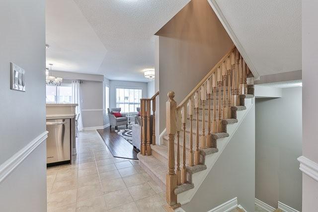 81 Wilf Morden Rd, House semidetached with 3 bedrooms, 3 bathrooms and 3 parking in Whitchurch Stouffville ON | Image 9