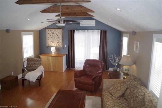 154 Snyder's Road W, House detached with 4 bedrooms, 2 bathrooms and null parking in Wilmot ON | Image 15