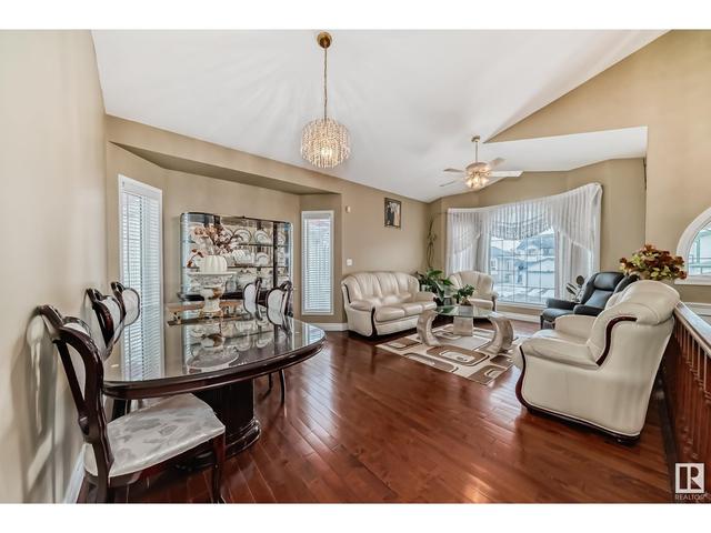 2916 151a Av Nw Nw, House detached with 5 bedrooms, 3 bathrooms and null parking in Edmonton AB | Image 4