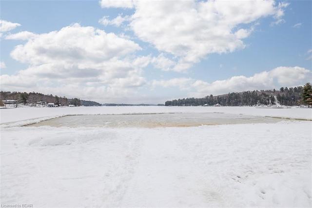 bhvc104 - 1869 Muskoka 118 Road W, House attached with 2 bedrooms, 2 bathrooms and null parking in Muskoka Lakes ON | Image 30